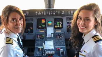Suzy e Donna Garrett compartilham uma paixão pela aviação e enfrentam mercado amplamente masculino