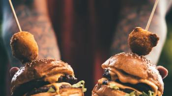 Fora do eixo gastronômico da cidade, no Morumbi , Stunt Burger é endereço obrigatório para os amantes de hambúrguer