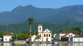 Há 13 anos, hotel no Centro Histórico da cidade encanta turistas do mundo inteiro com aconchego, atendimento personalizado e luxo despretensioso