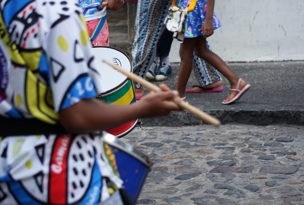 Banda toca no Pelourinho, em Salvador