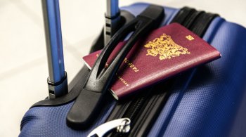 Enquanto alguns países baniram a Rússia, outros alteraram suas políticas de entrada ou eliminaram completamente os requisitos de visto para portadores de passaporte ucraniano