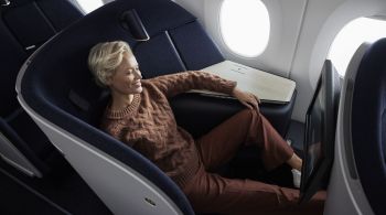 Finnair, a maior companhia da Finlândia, quer revolucionar o mercado com um novo conceito de luxo nos céus: apesar de não reclinarem, os assentos prometem máximo conforto
