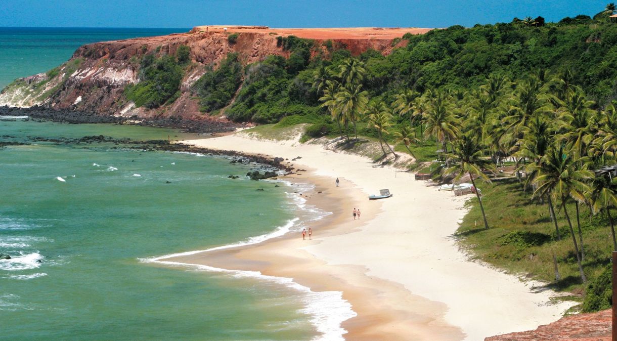 Praia de Pipa, no Rio Grande do Norte, no Nordeste, destino procurado pela geração
