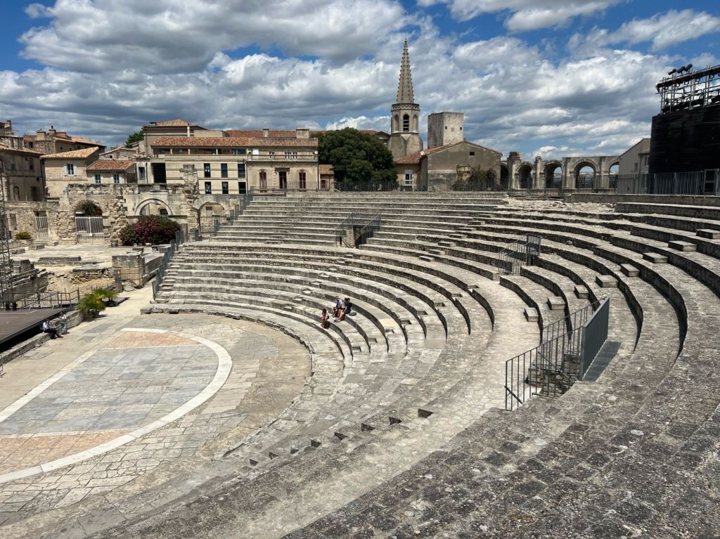 Teatro romano de Arles , na Provence, na França 