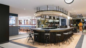 Espaço Maison & Gourmet, da emblemática galeria francesa, amplia menu gastronômico sob comando de chefs de destaque da culinária parisiense com as "nouvelles tables"