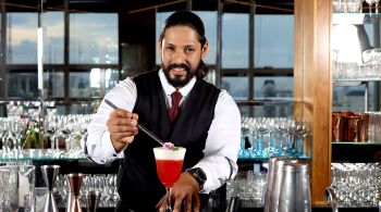 Quer saber onde os bartenders mais famosos do Brasil bebem? Wanderson Lima, bartender no comando do The View, abre o jogo

