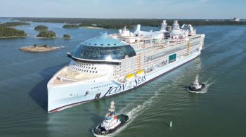 Icon of the Seas, da Royal Caribbean International, tem 365 metros de comprimento, cem a mais que o famoso navio do início do século 20 e concluiu testes em mar aberto 