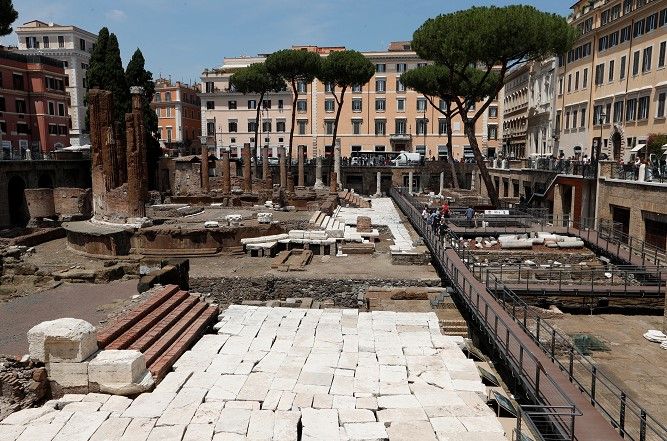 Sítio arqueológico de Largo Argentina às vésperas da reabertura ao público, em Roma