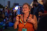 Quem é Jeannine Marois, a mulher à frente do Mondial de la Bière, festival internacional de cerveja