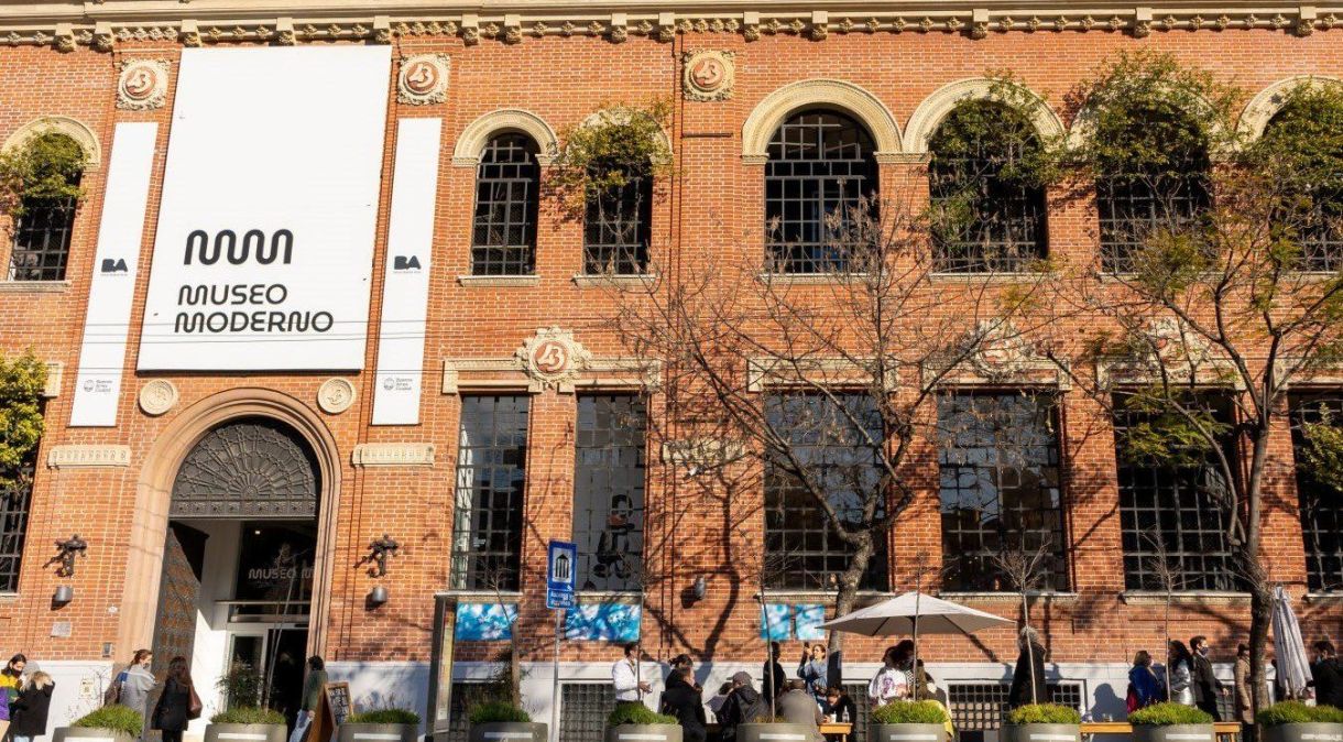 Museo Moderno, em Buenos Aires, reúne obras de artistas desde a década de 40 até hoje; visitantes encontrarão pinturas de Salvador Dali e Pablo Picasso