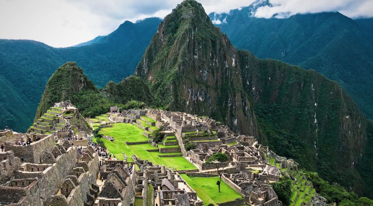 Machu Pichu, uma das mais visitadas cidades do Peru