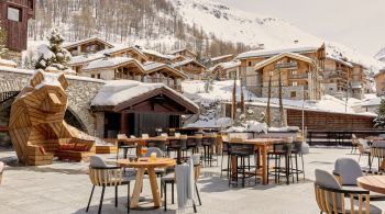 Resort all inclusive restaurado mira em famílias, incluindo brasileiros que elegem os Alpes Franceses para férias com ou sem doses de adrenalina na neve