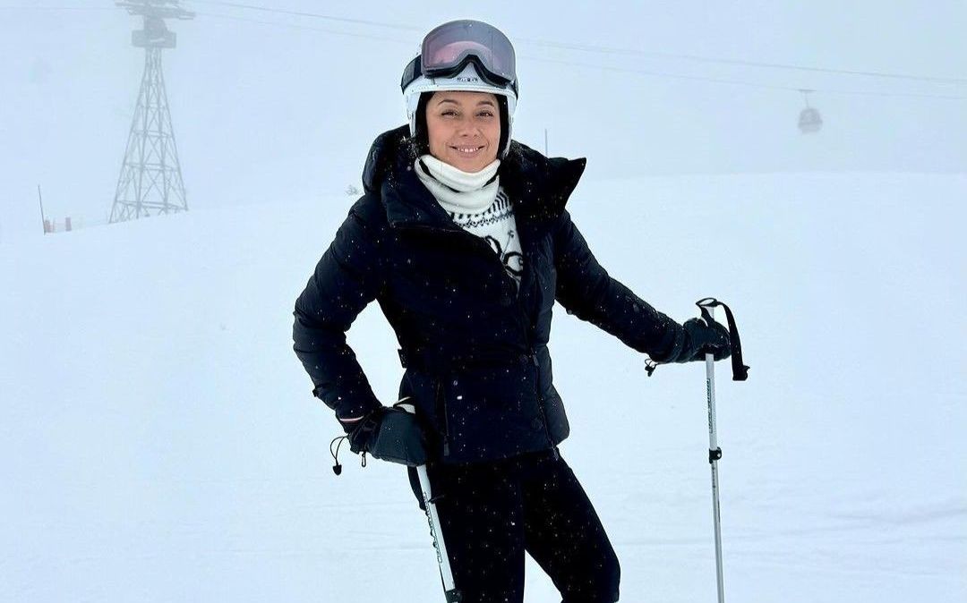 Daniela Filomeno esquia em Courchevel, nos Alpes Franceses; região concentra bons restaurantes nas montanhas