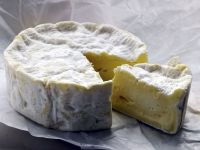 Camembert: o queijo favorito da França enfrenta uma crise de "extinção"