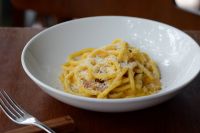 10 restaurantes para comer o macarrão à carbonara perfeito em São Paulo