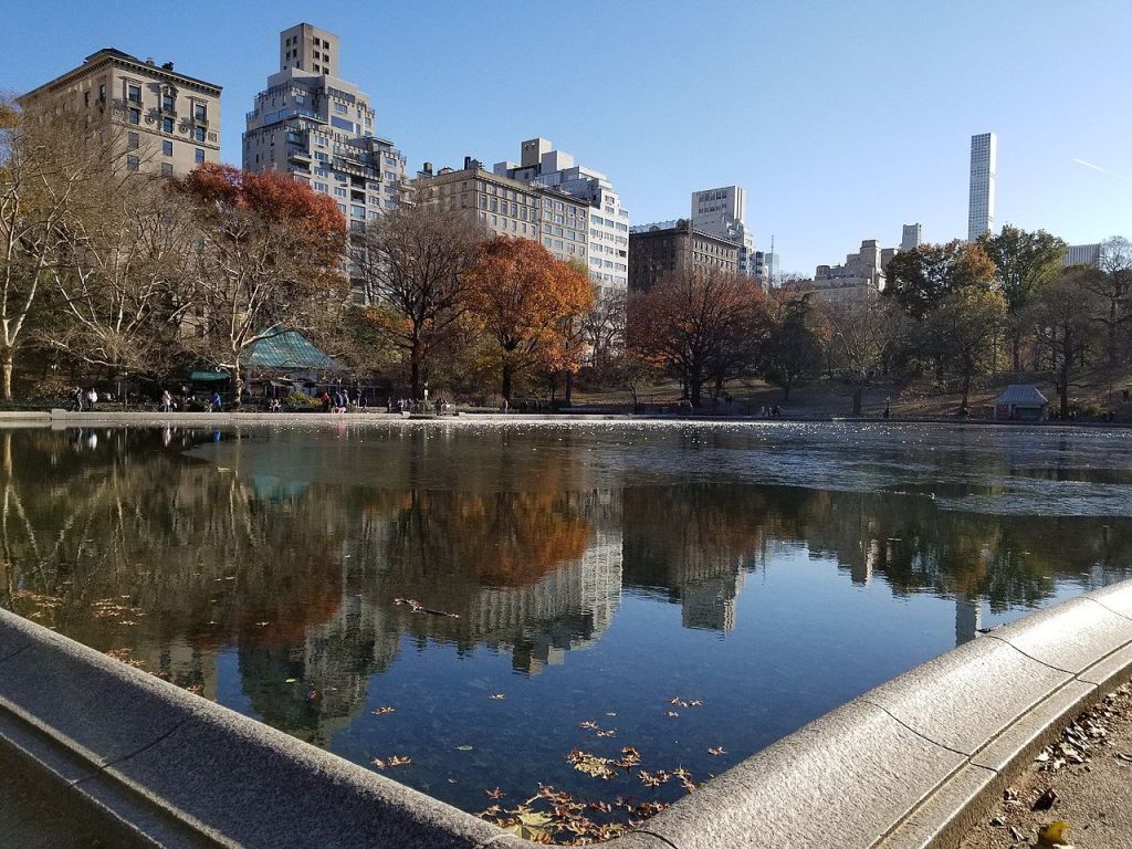 Águas do Conservatory Lake, no Central Park, em NY