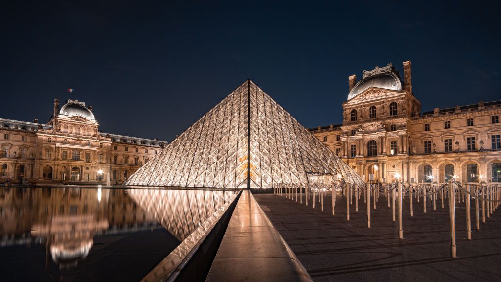 Museu do Louvre em Paris França - Crédio Unsplash