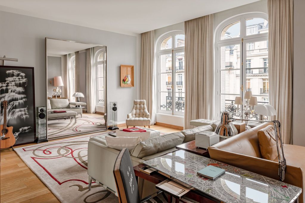 O Royal Monceau Suite no Raffles Paris foi reservado para a duração dos Jogos Olímpicos a uma taxa de US$ 27.000 por noite.