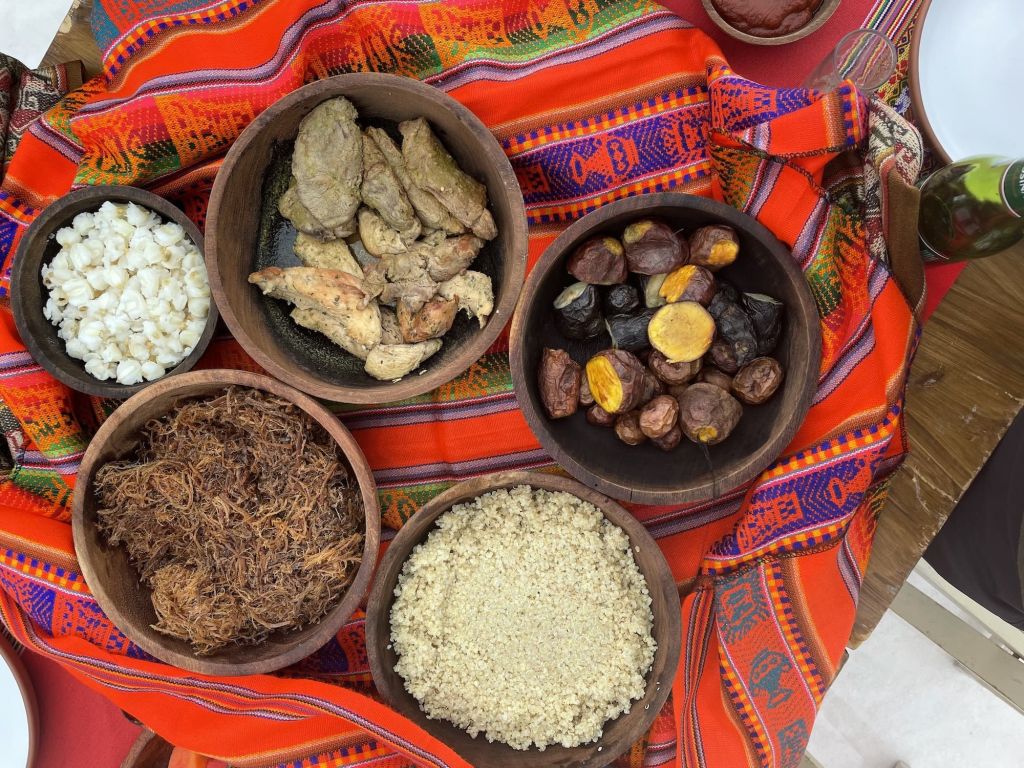 Almoço do restaurante Tika inclui batata e quinoa