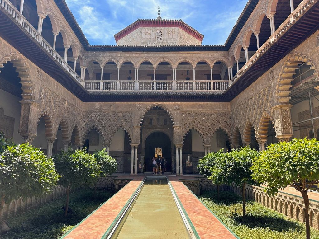 Interior do Real Alcázar de Sevilha