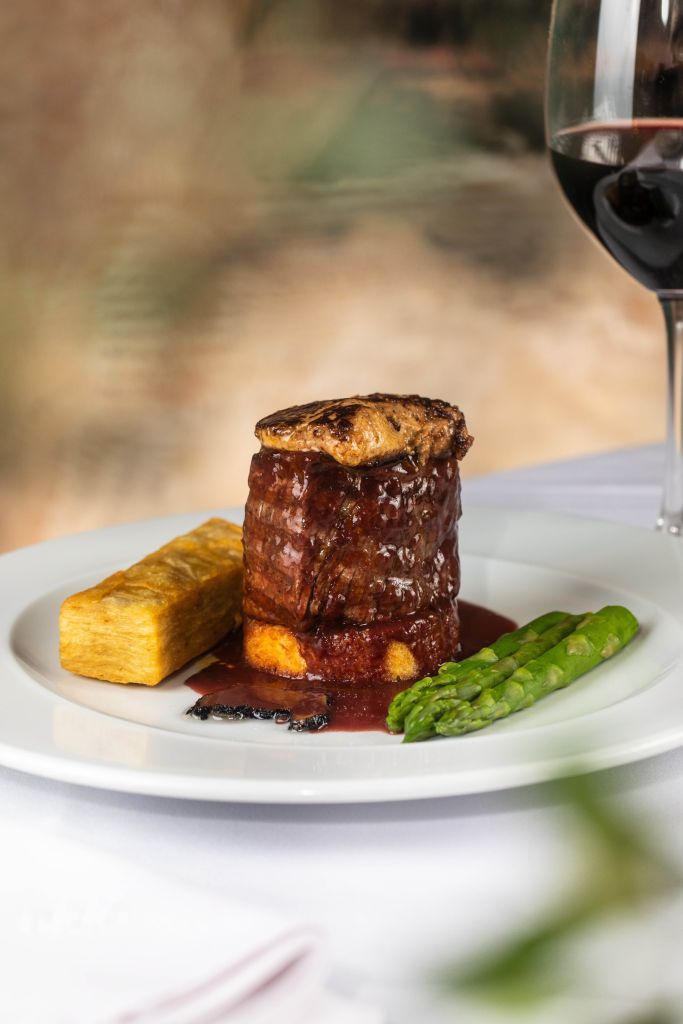  Filetto Rossini, prato de Dia dos Pais do Nido, restaurante italiano no Leblon