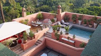 Royal Mansour Marrakech é descrito como um "padrão de referência para a indústria de hotéis de luxo" 