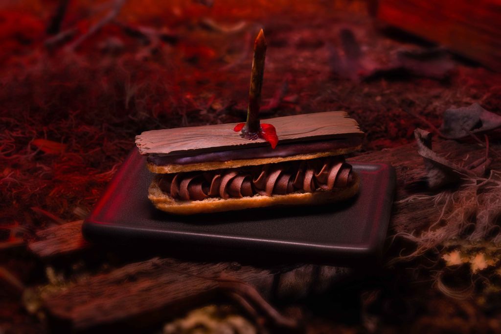 Halloween Horror Nights at Universal Studios Hollywood lures guests deeper into this year’s terrifying event with a curated menu of devilish bites and beverages, all inspired by this year’s horrifying slate of haunted houses and original shows.