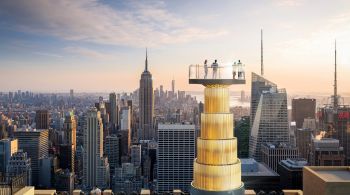 Nova atração oferece vistas panorâmicas a cerca de nove metros acima do 70º andar do arranha-céu 30 Rockefeller Plaza