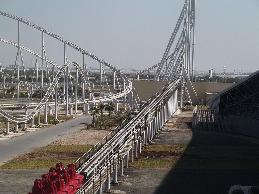 Formula Rossa, montanha-russa mais rápida do mundo, em Abu Dhabi