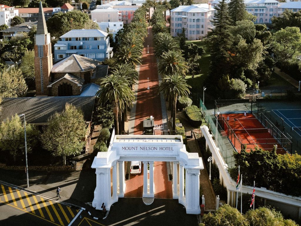 Entrada do hotel Belmond Mount Nelson, na Cidade do Cabo