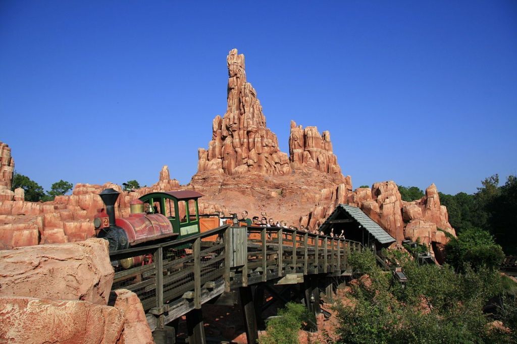 Montanha-russa Big Thunder Mountain Railroad, no Magic Kingdom Park