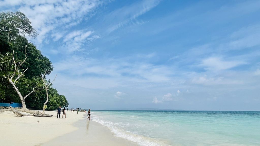 Ilhas Andaman e Nicobar oferecem praias para andar descalço até onde a vista alcança