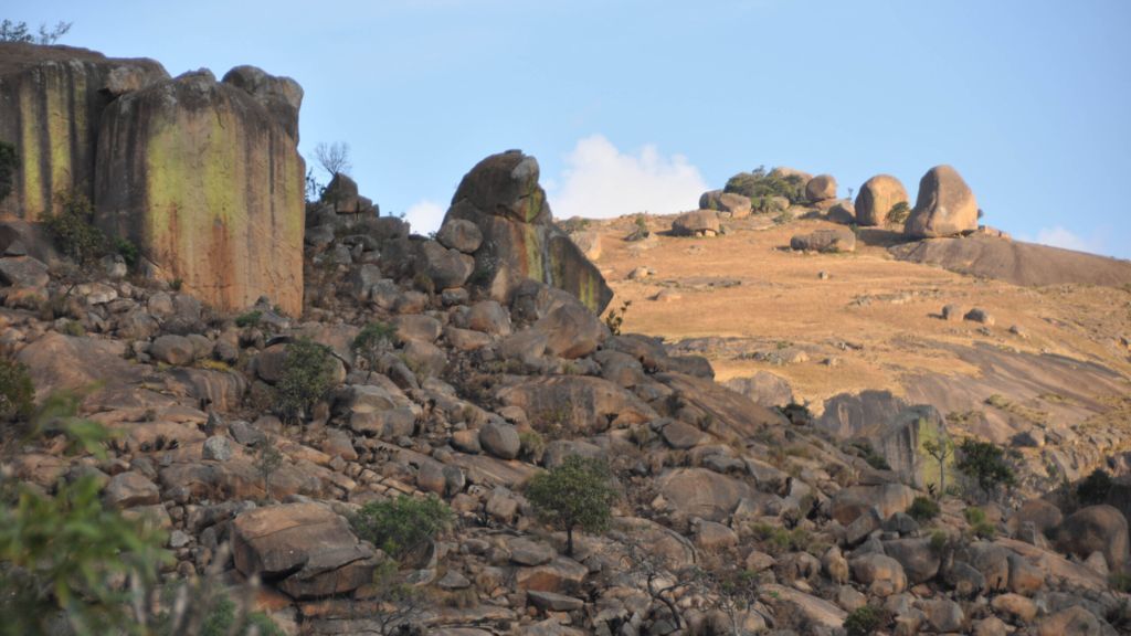 Sibebe Rock, em Essuatíni, é o maior plutão de granito exposto do mundo