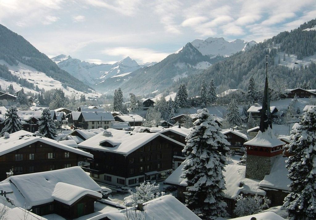 Vila de Gstaad, na Suíça 