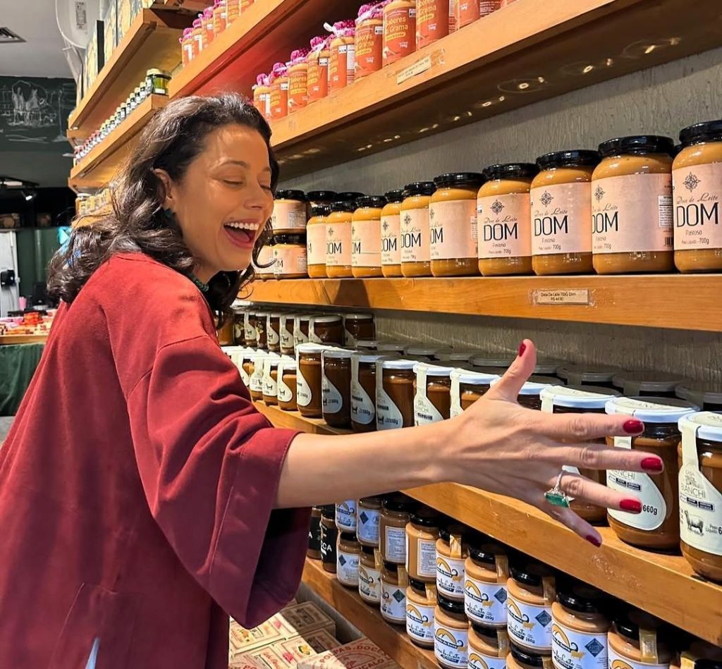 Daniela Filomeno e doces de leite no Mercado Central de BH