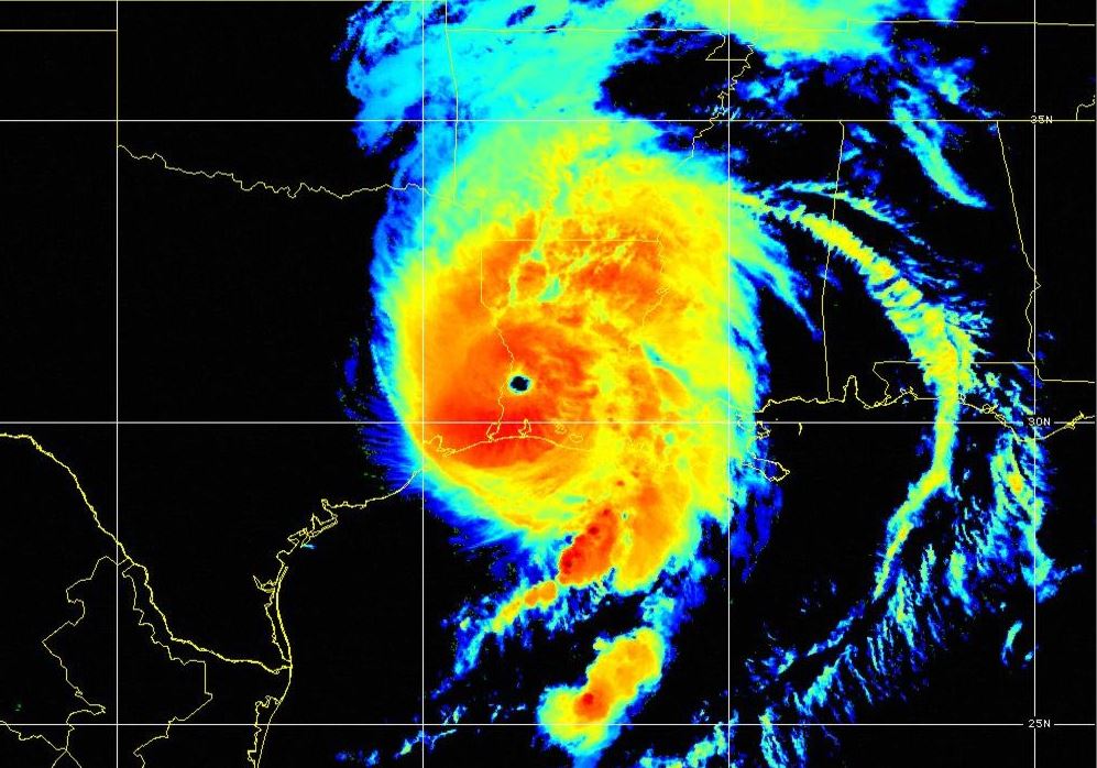 Furacão Laura toca o solo no estado da Louisiana