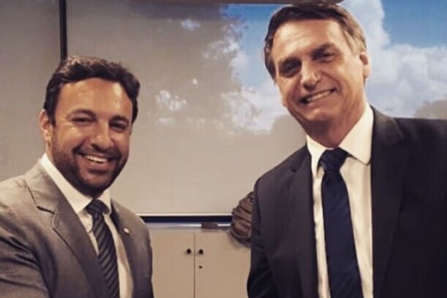 O deputado federal Daniel Freitas (PSL-SC) e o presidente Jair Bolsonaro