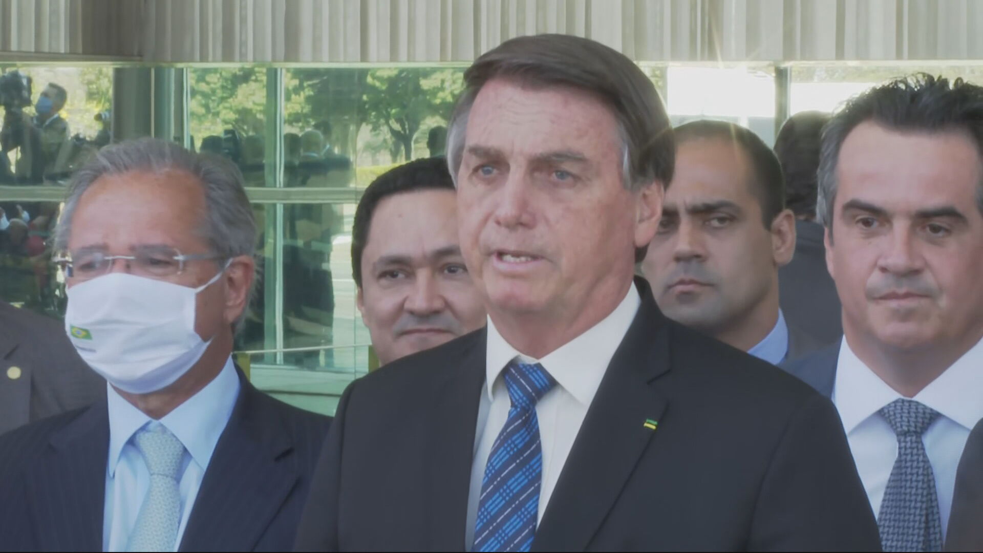 O presidente Jair Bolsonaro faz pronunciamento no Palácio da Alvorada 