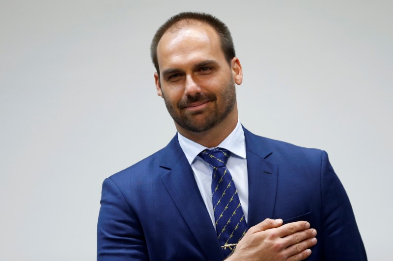 Deputado levará Eduardo Bolsonaro ao Conselho de Ética por críticas à China