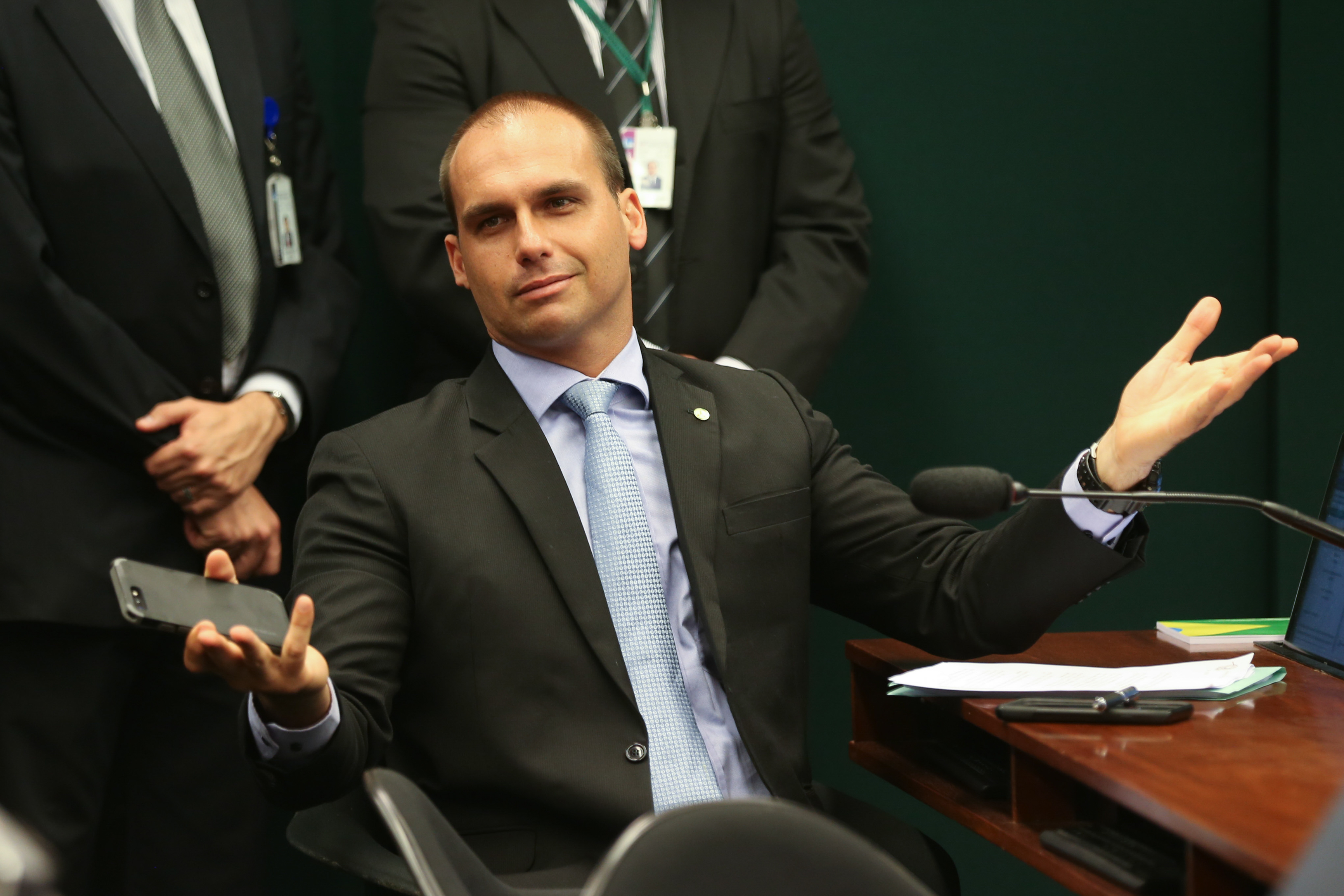 Eduardo Bolsonaro defendeu direito de criticar China por coronavírus