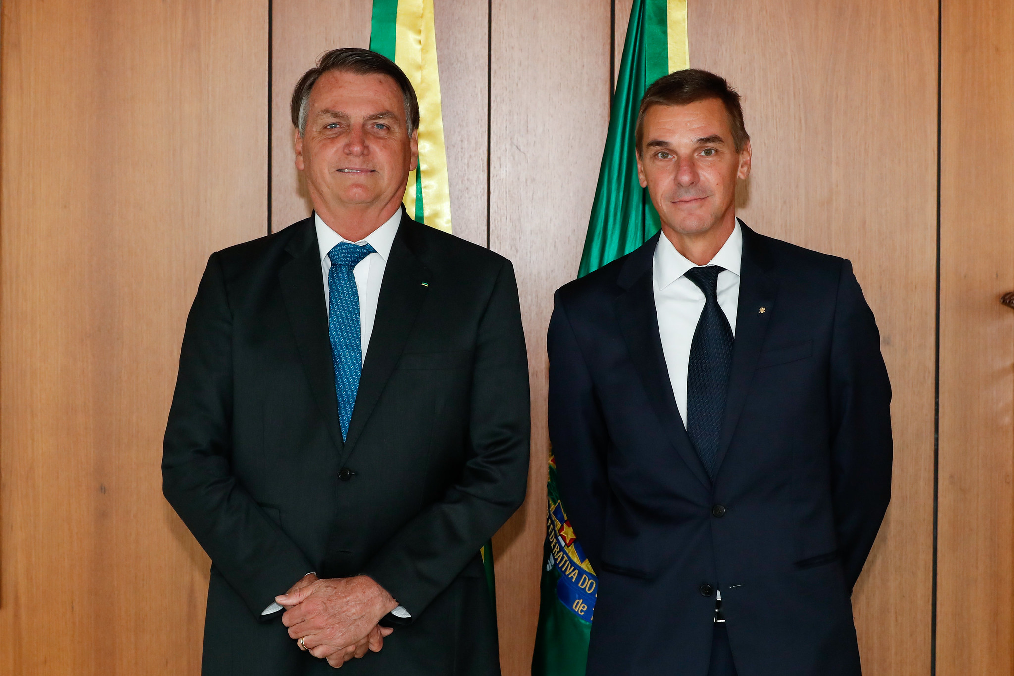 Jair Bolsonaro ao lado do presidente do Banco do Brasil, André Brandão