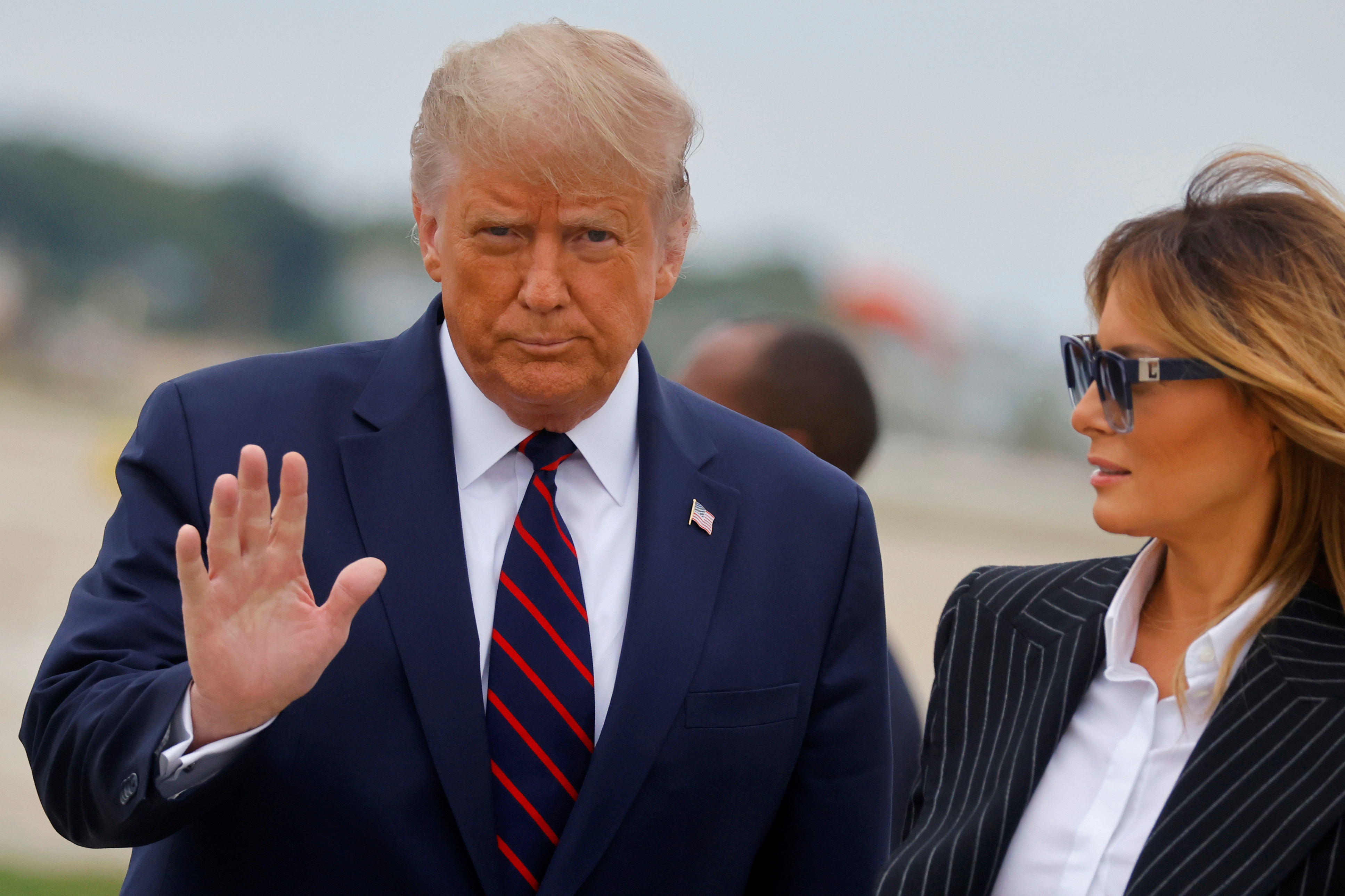 O presidente dos EUA, Donald Trump, e a primeira-dama, Melania, em Cleveland