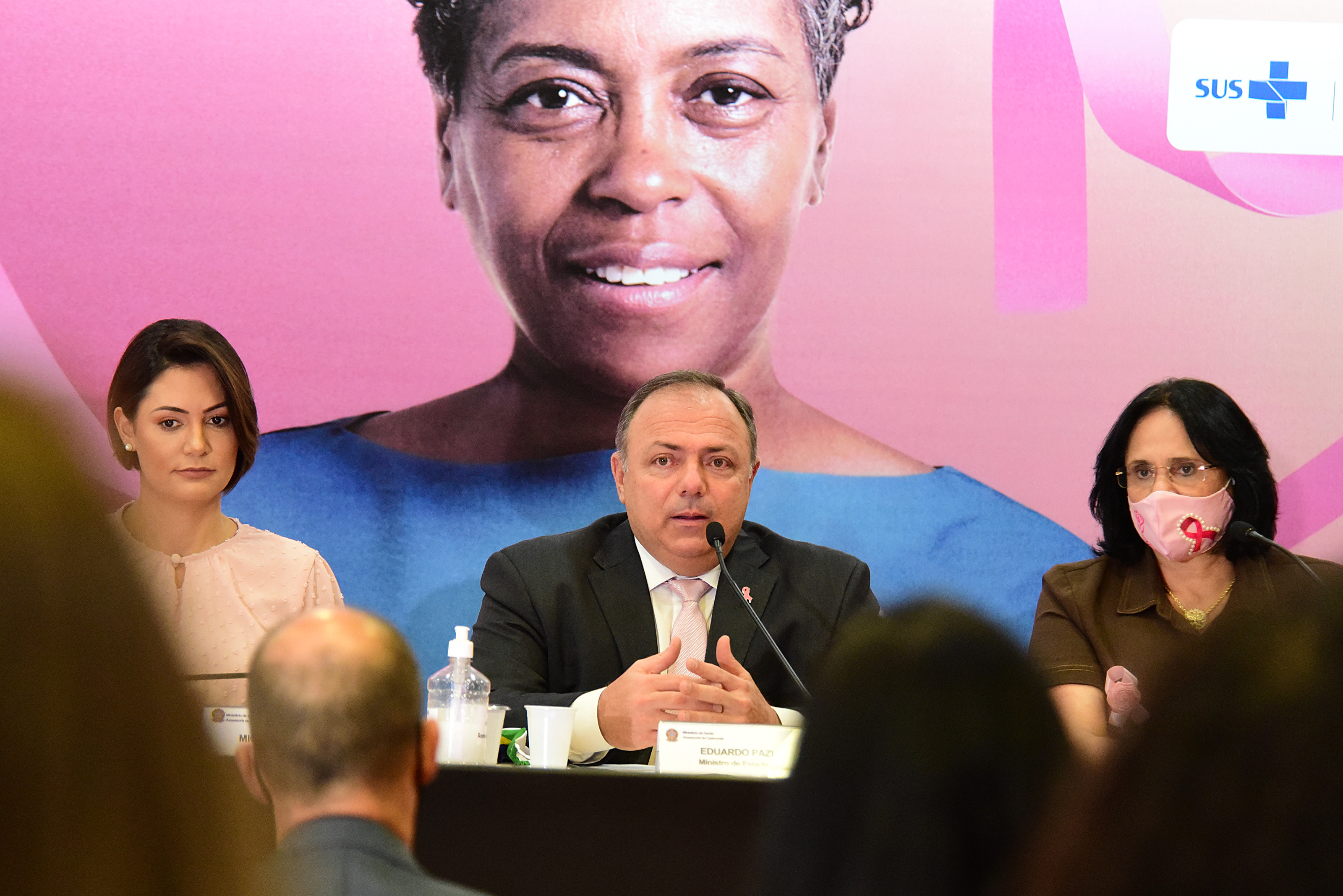 Michelle Bolsonaro, Eduardo Pazuello e Damares Alves em evento sobre o Outubro R