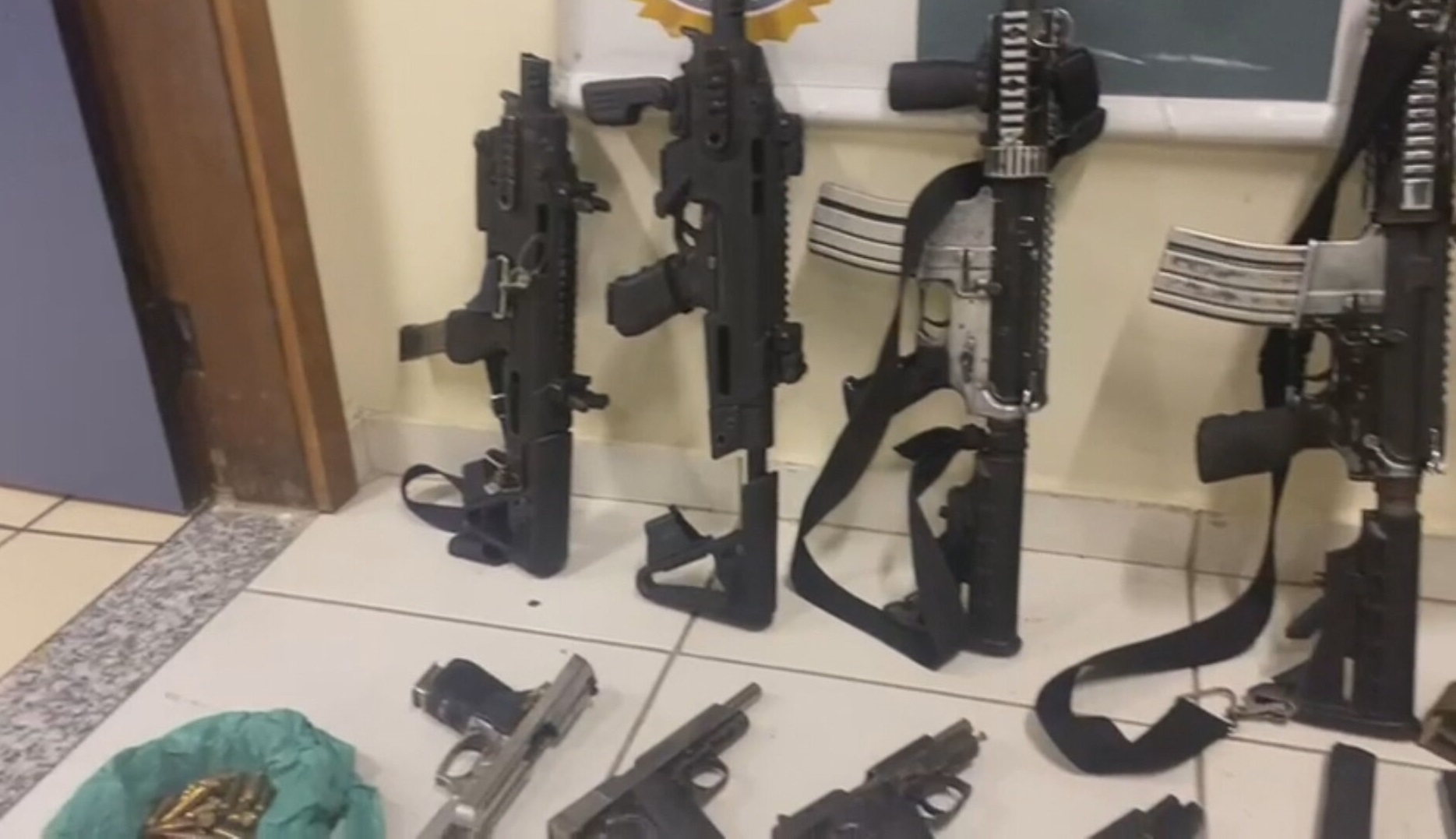 Armas apreendidas pela polícia no Rio