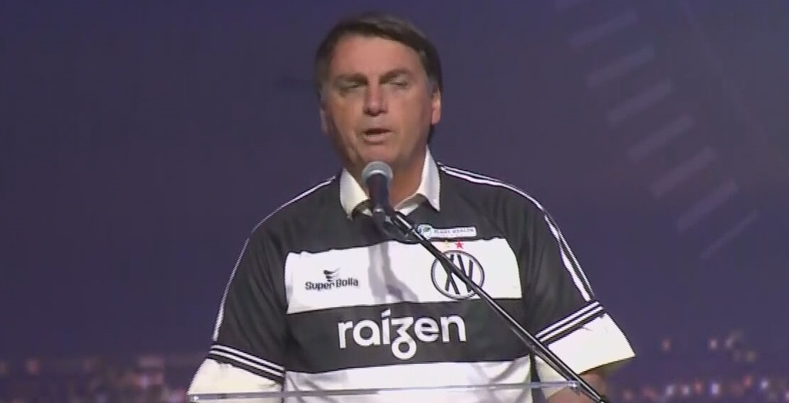 O presidente Jair Bolsonaro discursa em evento no interior de São Paulo