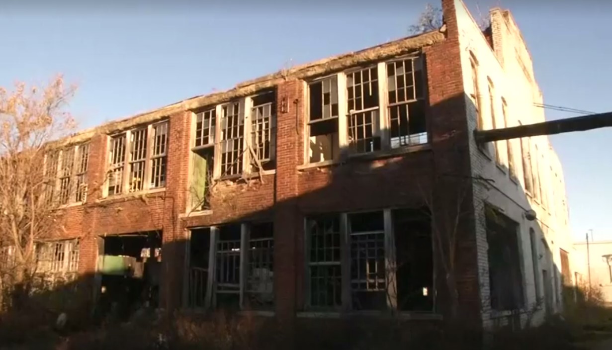Fábrica abandonada na cidade de Youngstown, em Ohio