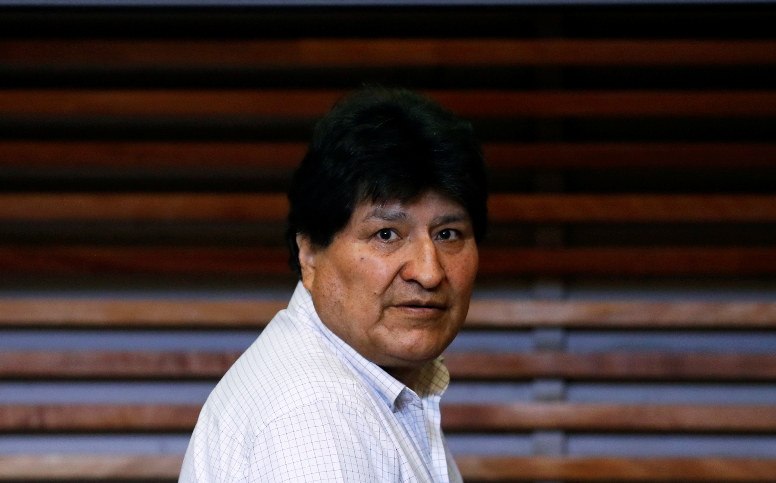 Depois de um ano exilado na Argentina, Evo Morales voltou à Bolívia