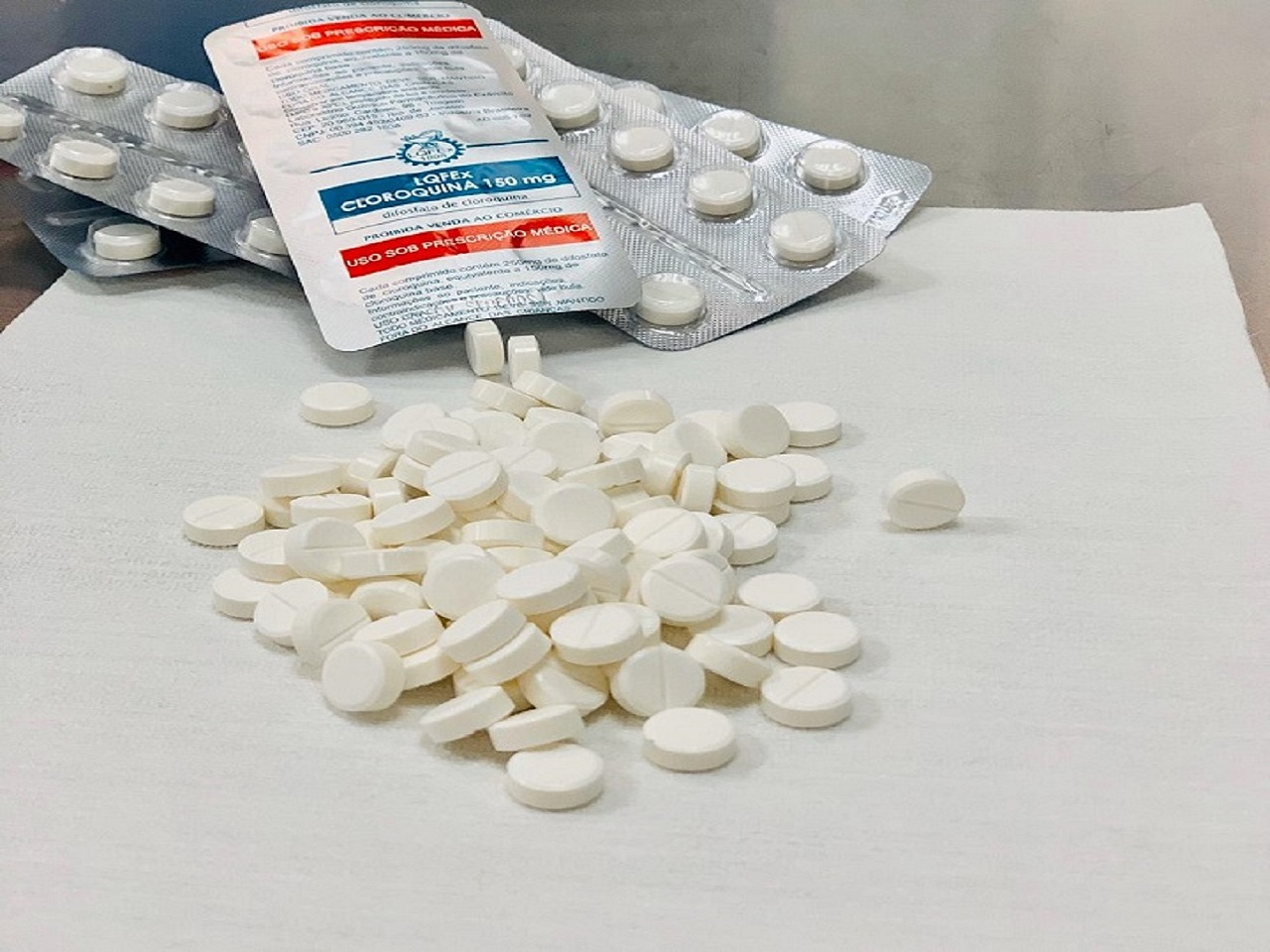 Comprimidos de cloroquina produzidos no Laboratório Químico Farmacêutico do Exér