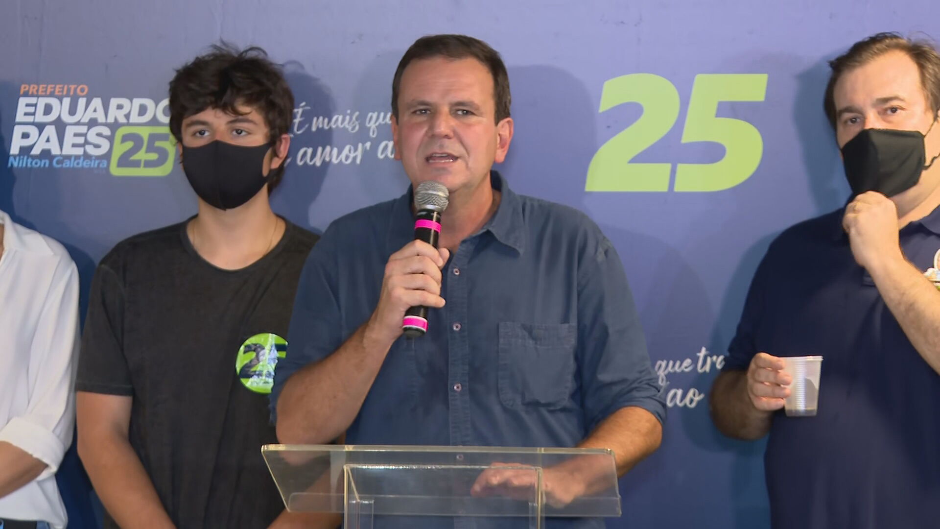 Eleito neste domingo (29), Eduardo Paes (DEM) discursa após resultado da eleição