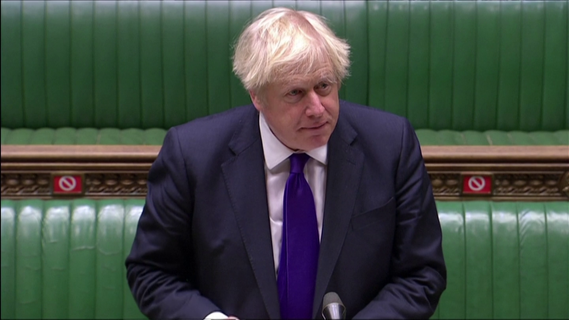 Boris Johnson responde questionamentos do Parlamento sobre vacinação